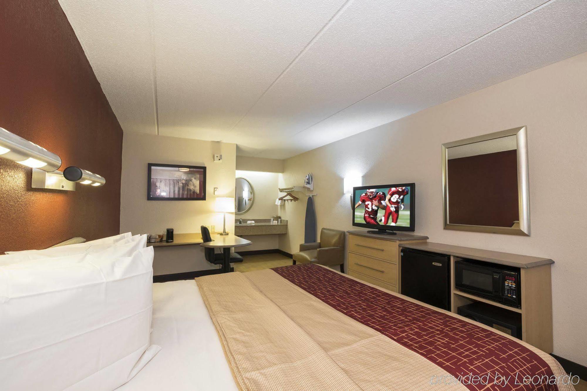 Red Roof Inn Columbia East - Ft Jackson Exterior foto